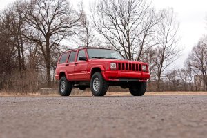 Jeep Cherokee Suspension Lift Kit - Rough Country - Series II, RR Springs - '85-'01